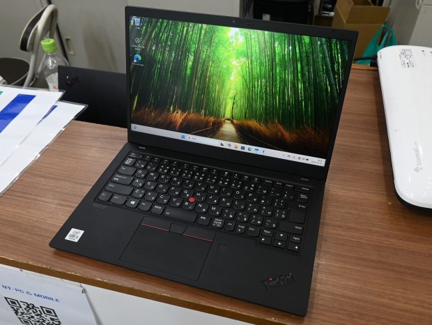 超美品THINKPAD X1 CARBON 高級ノート型PC i5 10世代 Lenovo ThinkPad X1 Carbon(4th) (CPU：Core i5 6300U 2.4GHz