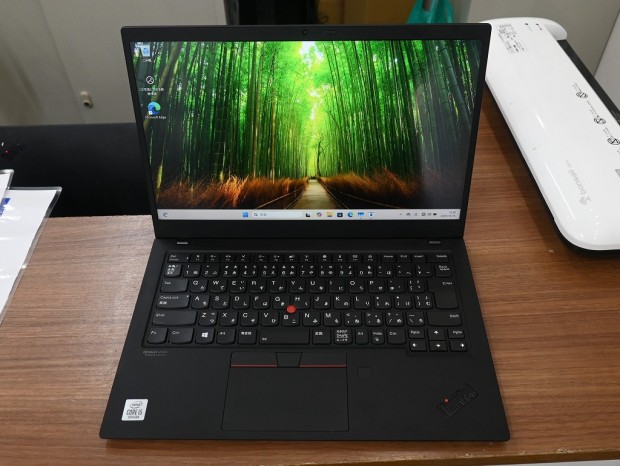 お買い得中古品情報) 第10世代i5搭載のフルHDノート「ThinkPad X1