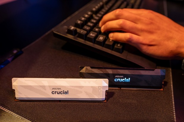 Crucial、最大6,400MT/sに対応するゲーミング向けOCメモリ「Crucial