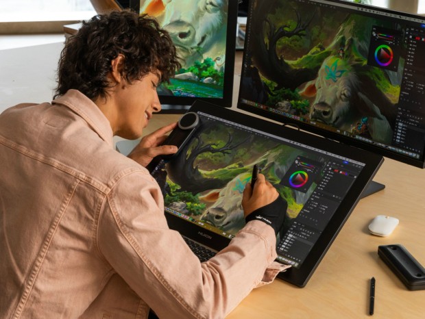 16,384段階の筆圧感知に対応するプロ向け4K液晶ペンタブ、HUION