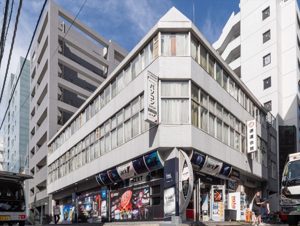 パソコンSHOPアーク全景