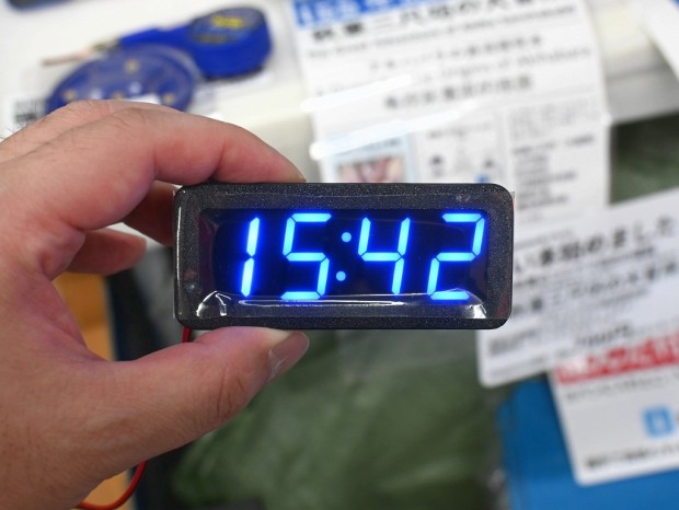 GPS置時計・小型版