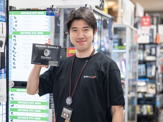 「パーツ」コーナー