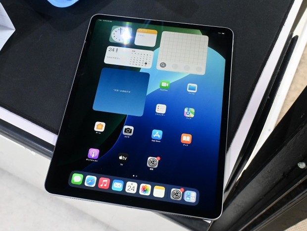 お買い得中古品情報) M2を搭載した13インチ「iPad Air (M2)」が税込