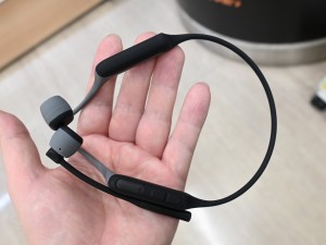 アキバ取材班) ブームマイク付きの会議向け「Kaibo Core comm」など骨