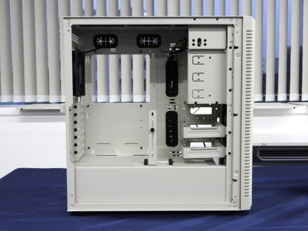 SilverStone「FLP02」国内初披露