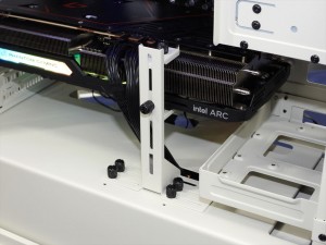 SilverStone「FLP02」国内初披露