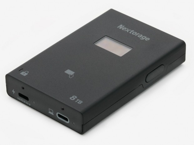 SSDの状態を表示するLCDとロック機能を備えたプロ向けポータブルSSDがNextorageから