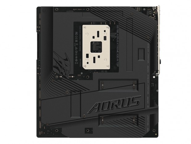 X870E AORUS XTREME X3D AI TOP