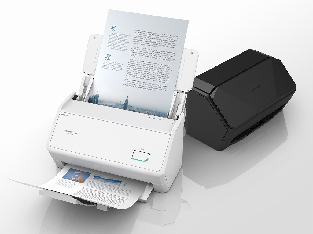 スキャン性能はフラッグシップ同等、USB接続専用のシンプルスキャナ