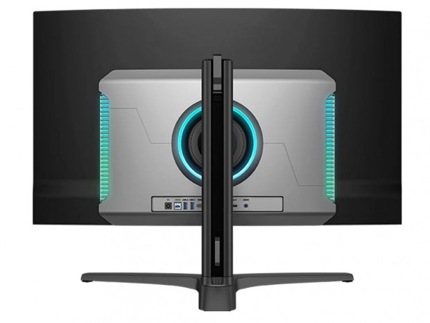 240Hz/0.03ms対応の31.5型4K湾曲QD-OLEDディスプレイがJAPANNEXTから