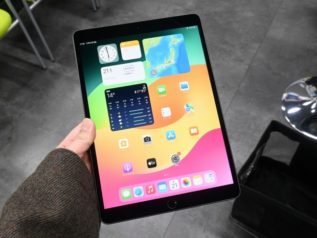 お買い得中古品情報) 状態良好な「iPad Air (第3世代)」のセルラー