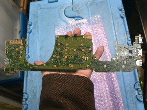 Core i7-1360P搭載マザーボード