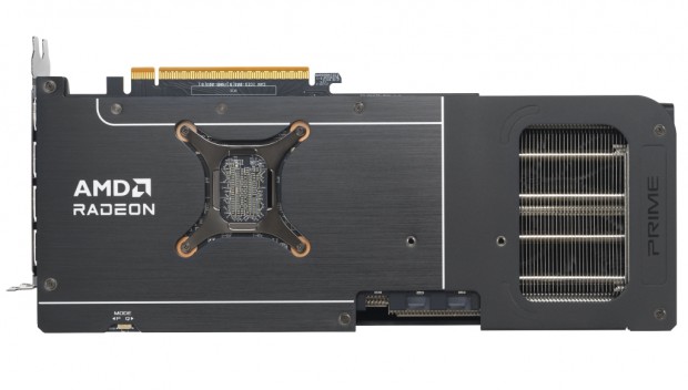 3基のAxial-techファンを搭載するRadeon RX 9070グラフィックスカード