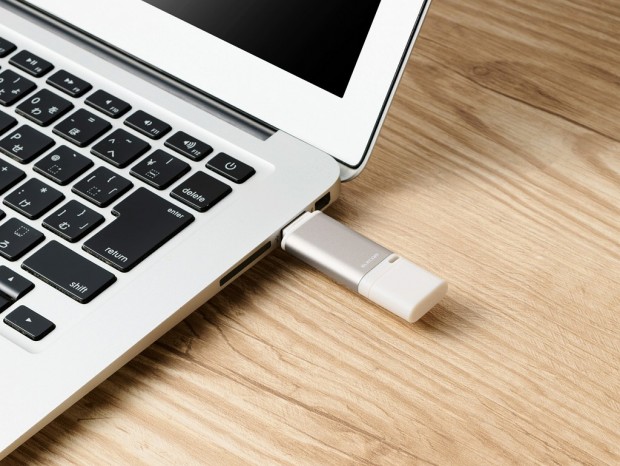 キャップ式 USB 5Gbps USBメモリ