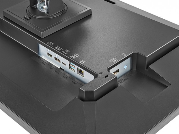 ドック機能を搭載した31.5型4K液晶ディスプレイがアイ・オー・データ