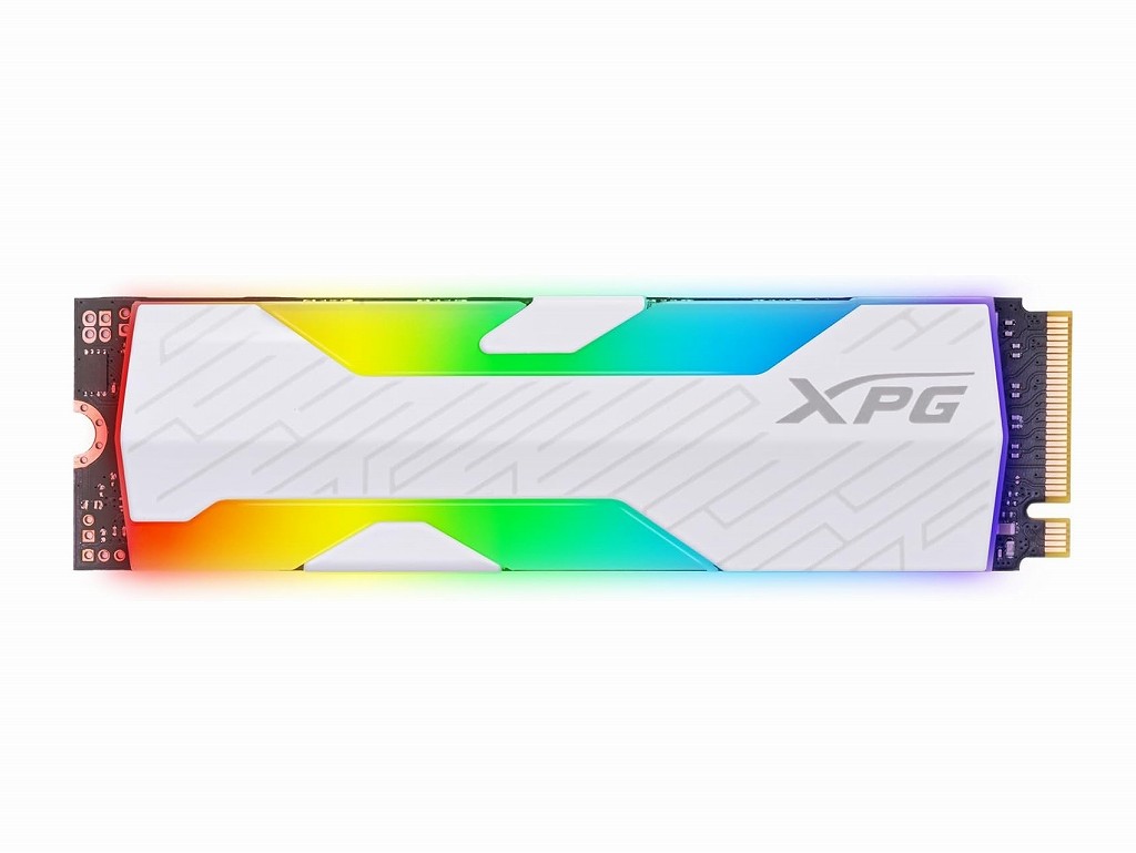 XPG、RGBイルミ内蔵ヒートシンクを備えたPCIe 4.0対応SSD「SPECTRIX