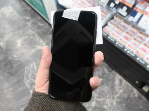 iPhone SE (第3世代)