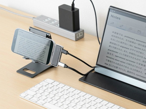 最大8Kの映像出力、PD充電、microSDカードリーダ機能を搭載した超小型