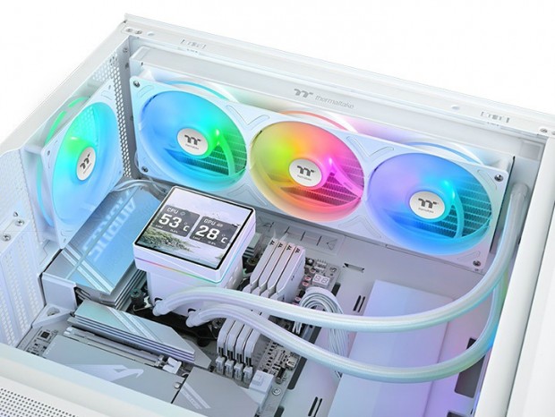 3.95型LCDを搭載したAIO水冷、Thermaltake「TH360 V3 Ultra ARGB Sync Snow Edition」
