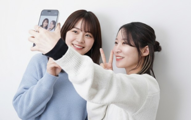 iPhone専用自撮りモニター