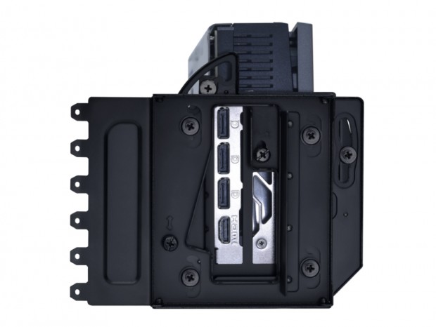 LIAN LI、ライザーケーブルが長くなったPCIe 5.0対応汎用VGA縦置き