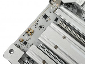 MAG X870E TOMAHAWK MAX WIFI PZ