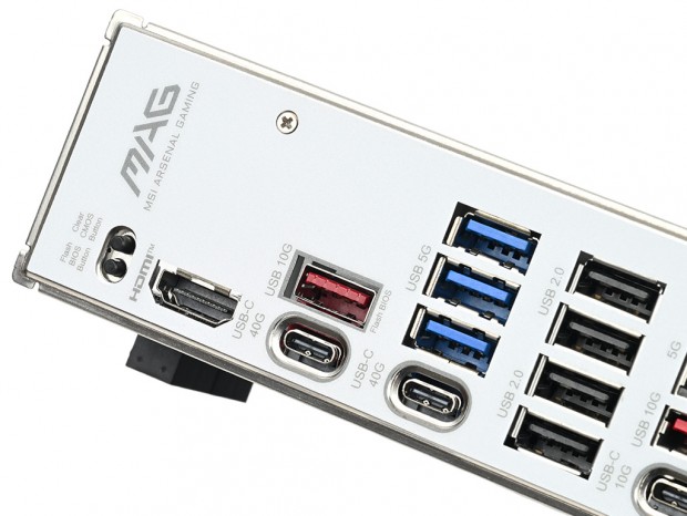 MSI「MAG X870E TOMAHAWK MAX WIFI PZ」に見る背面コネクタ