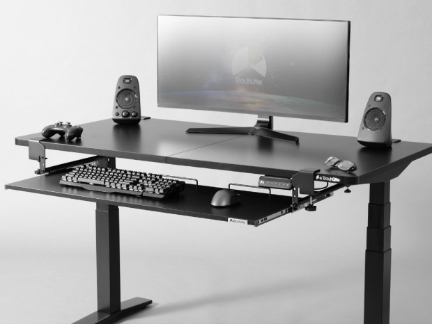 Bauhutte「後付キーボードスライダー」に安定性を強化した