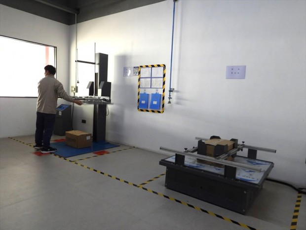 ID-COOLINGの工場取材