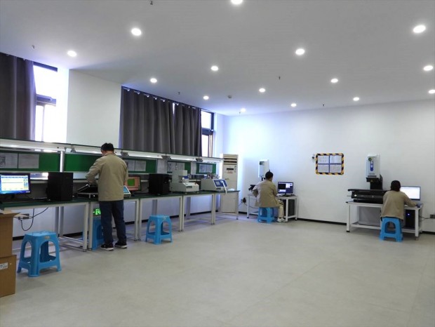 ID-COOLINGの工場取材