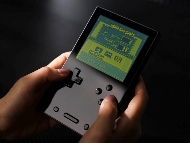 CNC加工の金属筐体を採用する縦持ち型ハイエンドAndroidゲーム機