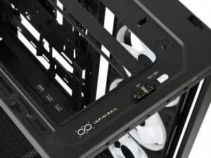 CORSAIR「FRAME 4500X」
