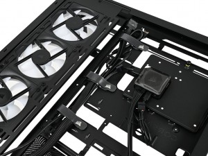 CORSAIR「FRAME 4500X」