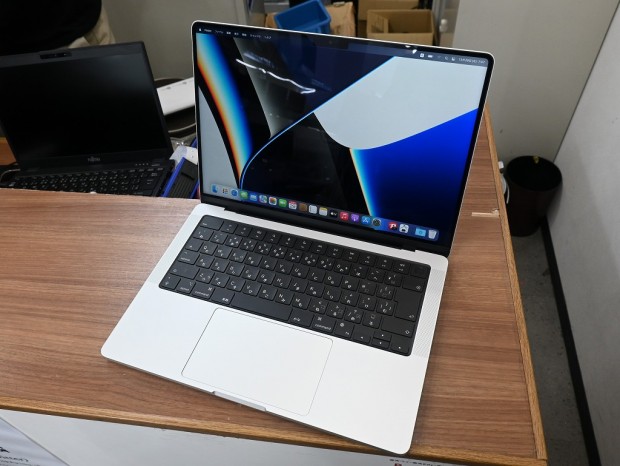 上位美品 MacBook Pro M1 A2442 32GB 1TB 即配【良品】MacBook Pro 2021年 14インチ A2442 Apple M1 Pro RAM