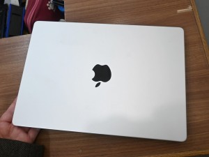 MacBook Pro（M1 Pro） 14インチ