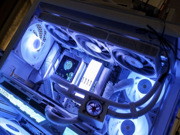 CES 2026) 現地画像で確認するASRock初のAIO水冷クーラー全6シリーズ