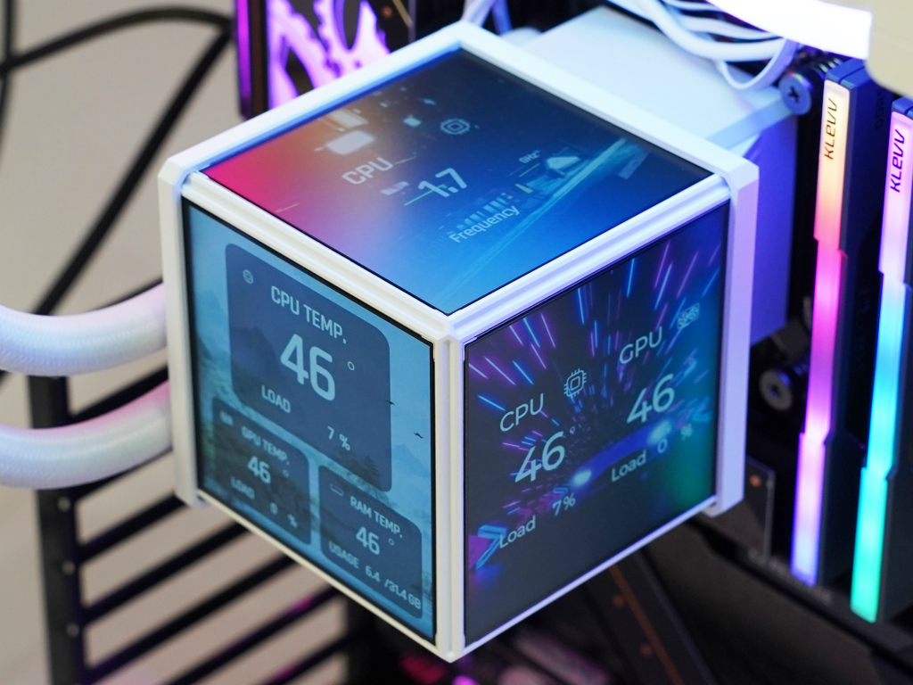 4面ディスプレイで魅せるAIO水冷の実力。Thermaltake「MINECUBE 360