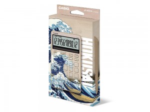 葛飾北斎の浮世絵をモチーフにした「スタイリッシュ電卓HOKUSAI」が