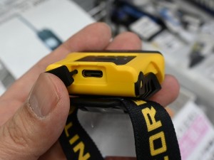 防止装着ハンズフリーライト NU11