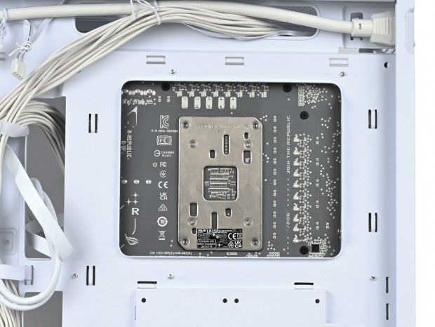 ASUS「PRIME AP303」