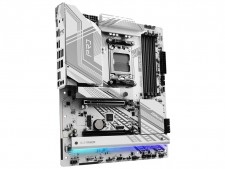 巨大タッチパッドに変身する、全面強化ガラスのBluetoothキーボード「Q