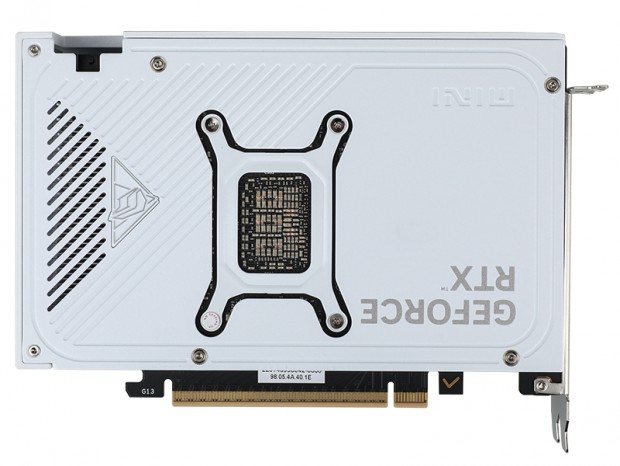 iGame GeForce RTX 5070 Mini W OC 12GB