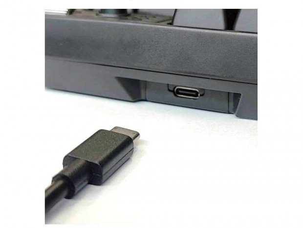 税込6,000円台のメカニカルゲーミングキーボードがパソコン工房セレクトから