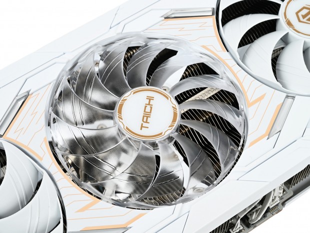 ガッツリ冷えて重量級ゲームもOKな映える白系グラフィックス、ASRock