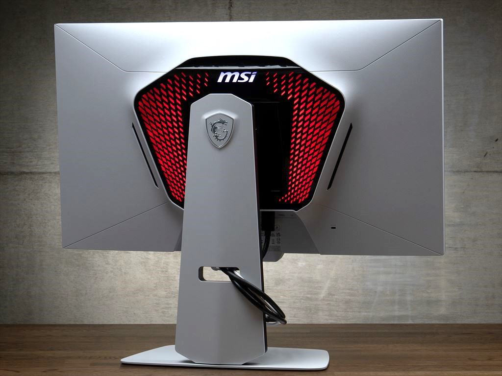 デザインも性能も妥協なし。MSIのデュアルモード搭載ディスプレイ「MPG