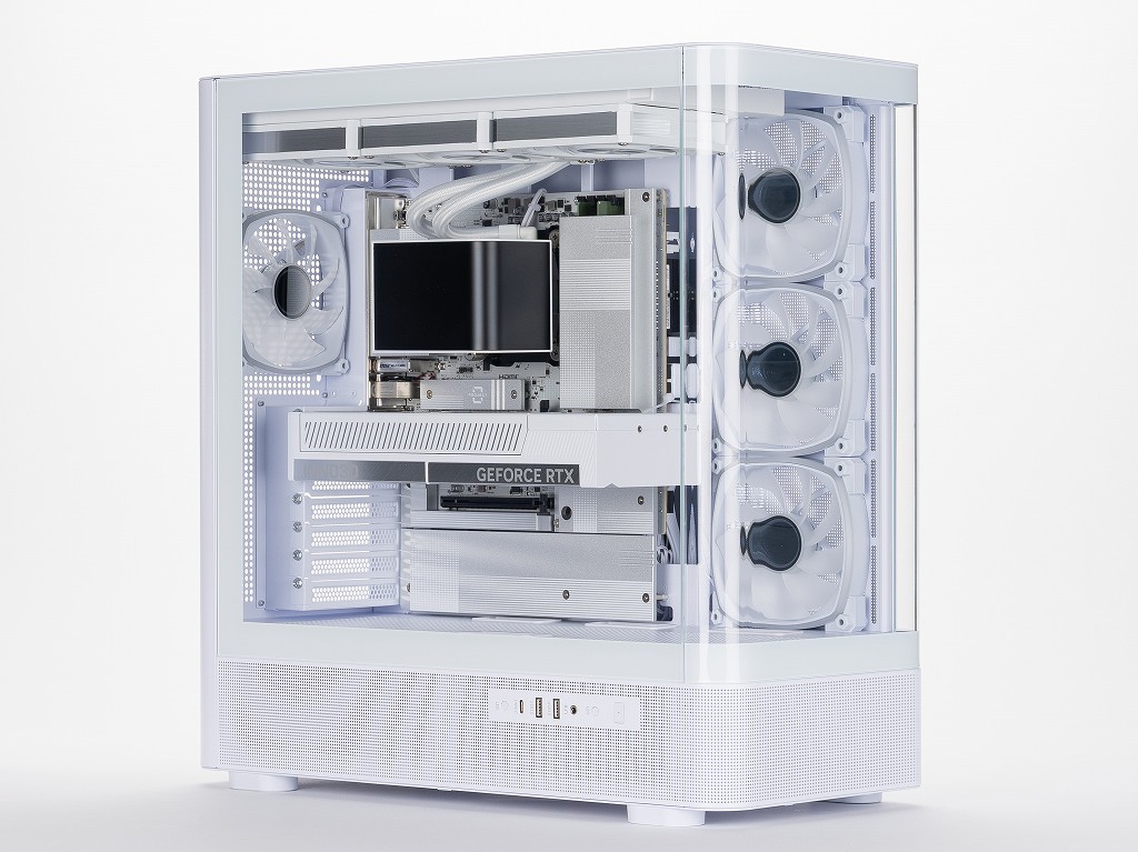 極まったケーブル隠しと曲面OLED水冷！最新トレンドを美しくカタチに