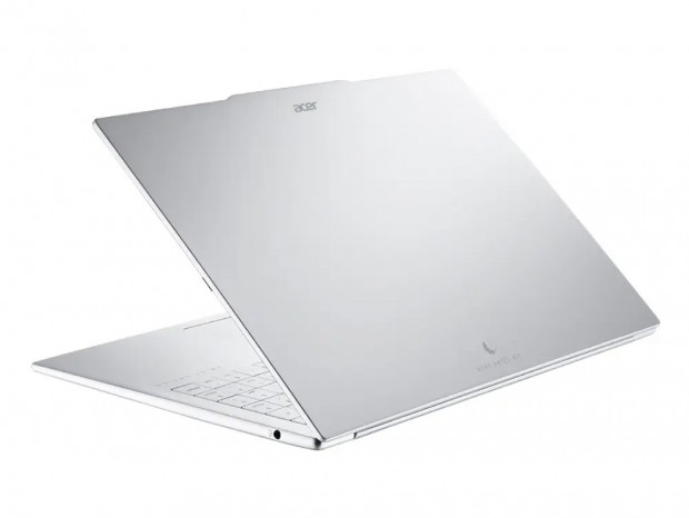 約990gのRyzen AI 7 350搭載16型ノートPC、Acer「Swift Air 16」など計2機種