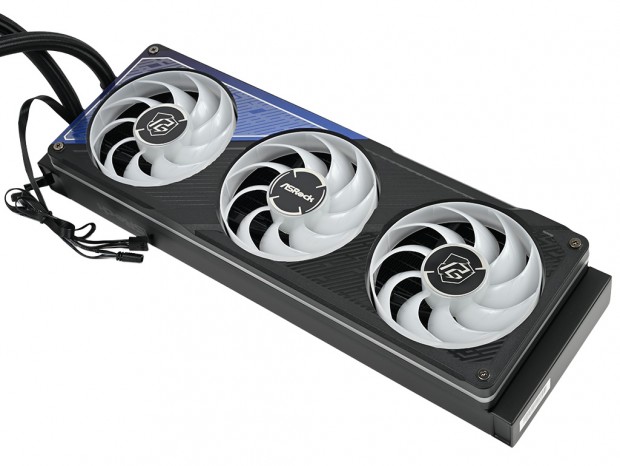 Phantom Gaming 360 LCD