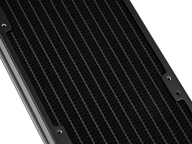 Phantom Gaming 360 LCD